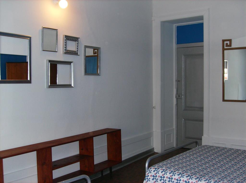 Dias E Dominguez Hostel Lissabon Kamer foto