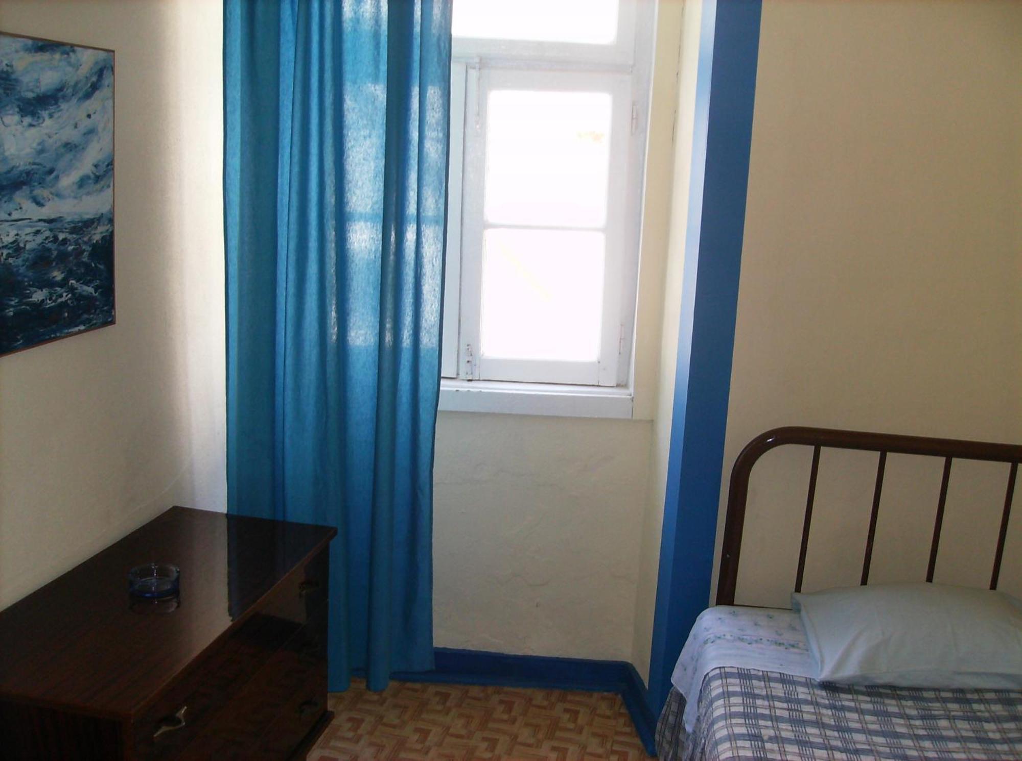 Dias E Dominguez Hostel Lissabon Kamer foto