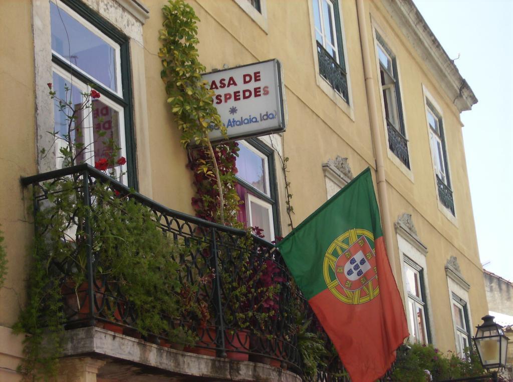 Dias E Dominguez Hostel Lissabon Buitenkant foto